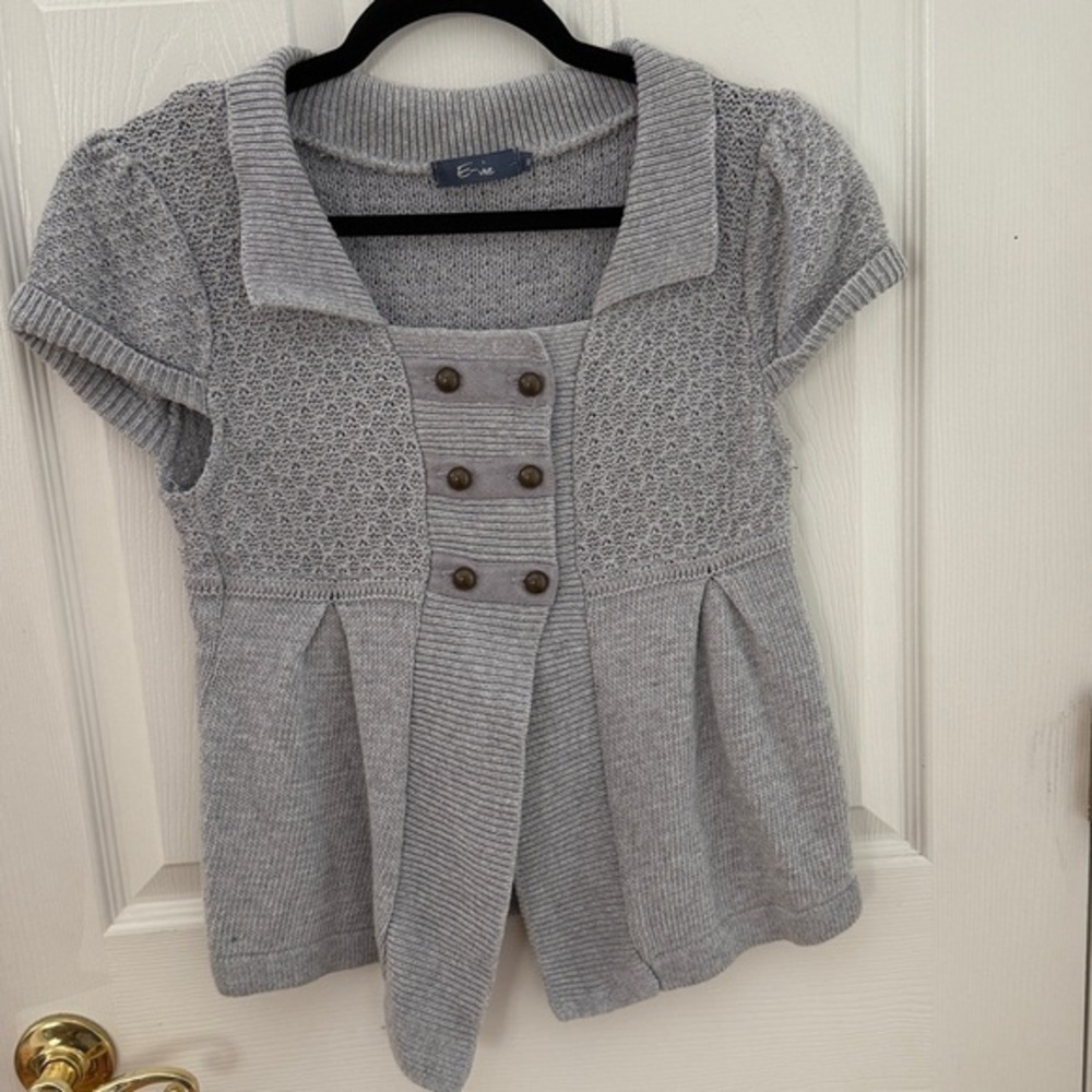 E-Vie (UK brand) Gray Short Sleeve Knit Cardigan size 8 (UK size)